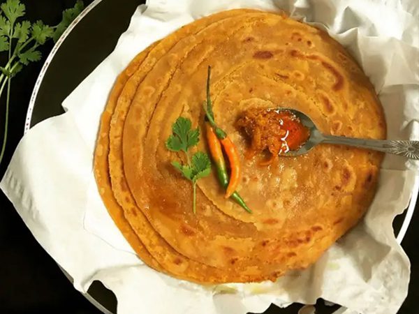 Achari Paratha
