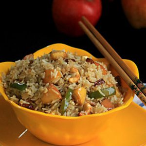 Apple with Cashew with Rice
